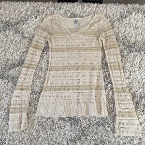 Absolutely Creative Worldwide Beige Gold Metallic‎ Knit V-Neck Sweater Small